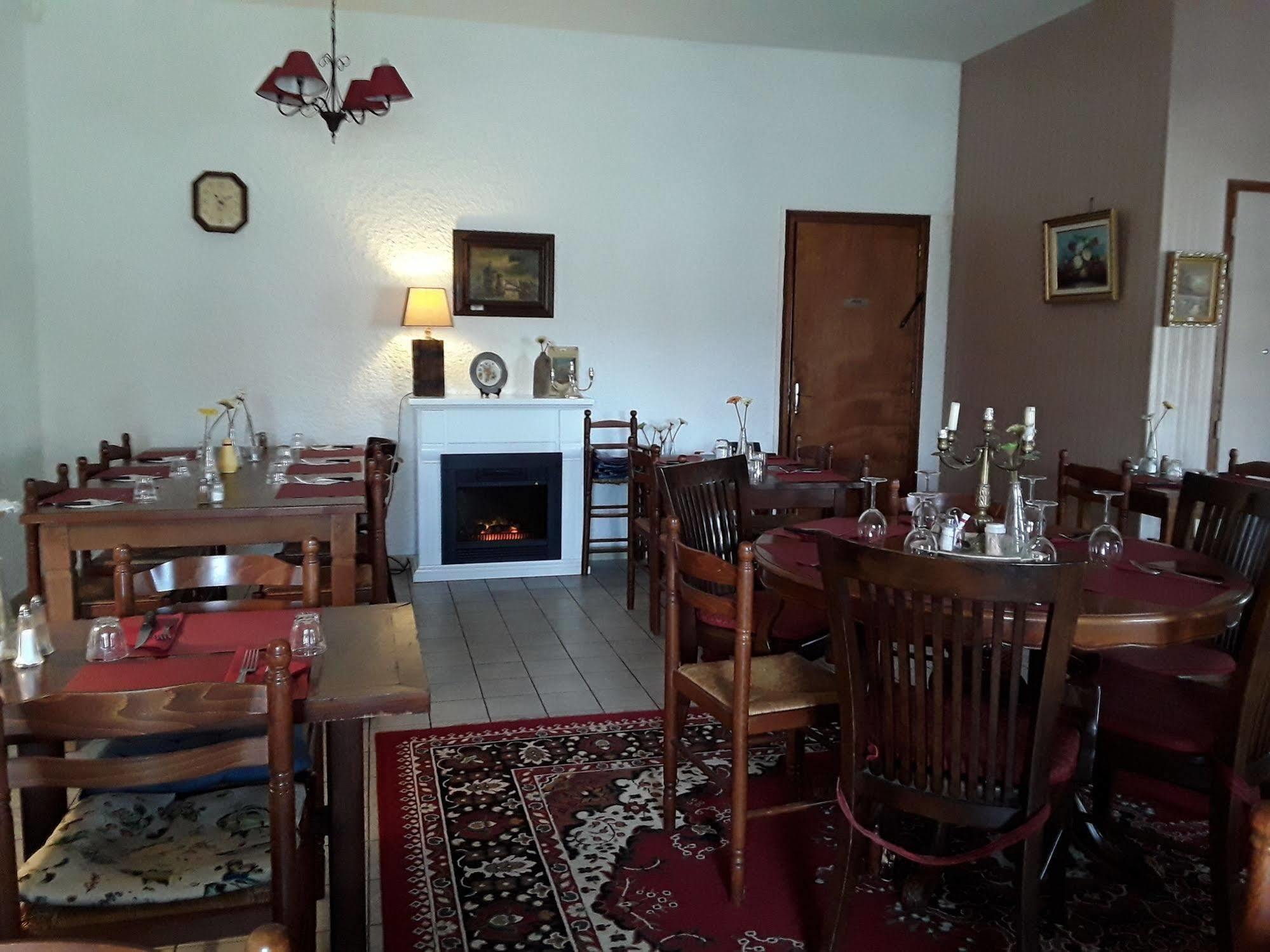 Relais La Fleur Maisonnay Hotell Exteriör bild