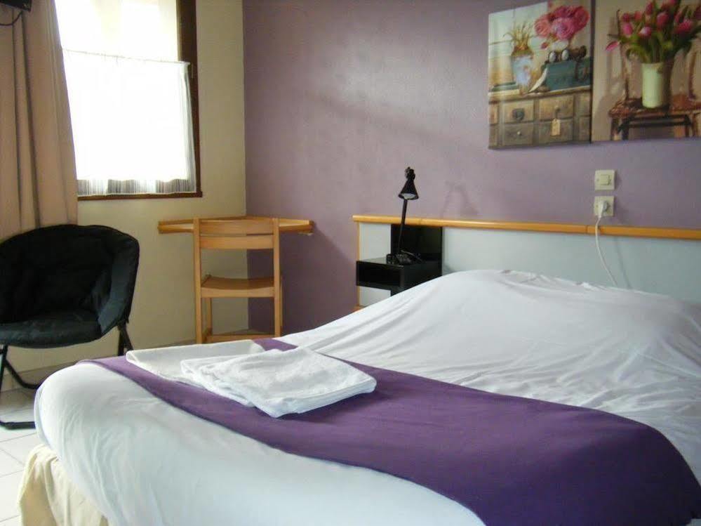 Relais La Fleur Maisonnay Hotell Exteriör bild