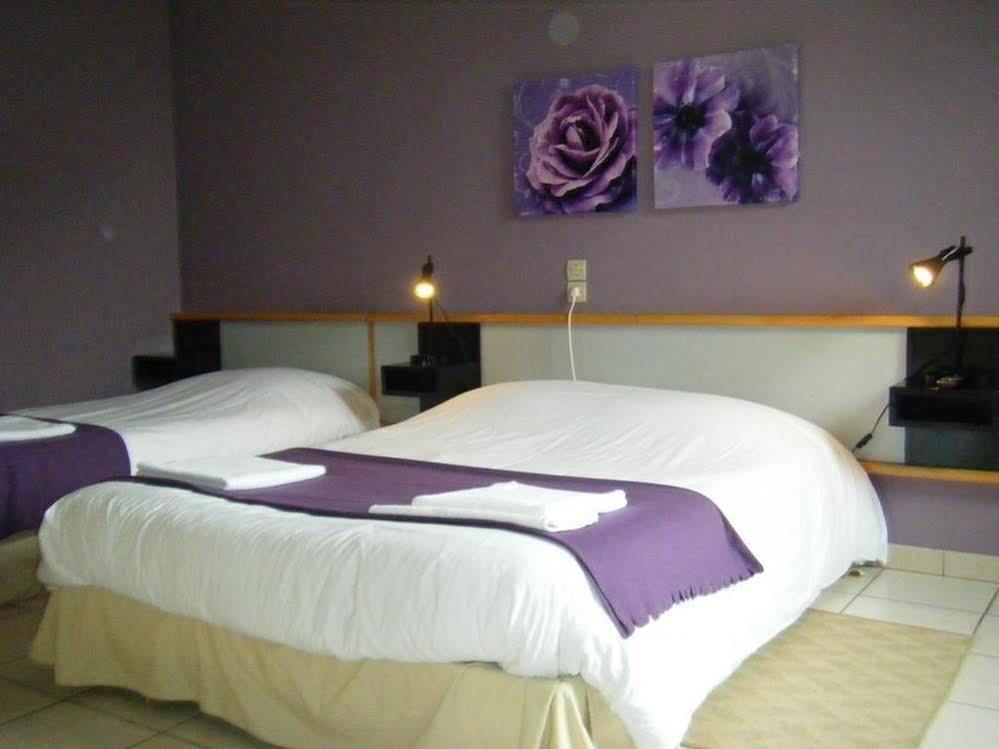 Relais La Fleur Maisonnay Hotell Exteriör bild